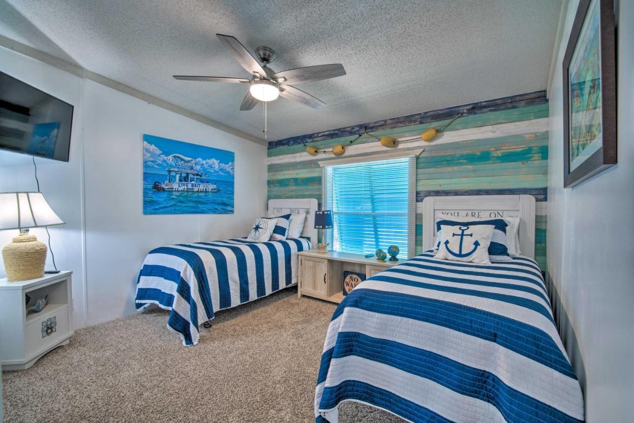 Retreat On The River With Boat Dock, Porch, And Grill! Homosassa Dış mekan fotoğraf