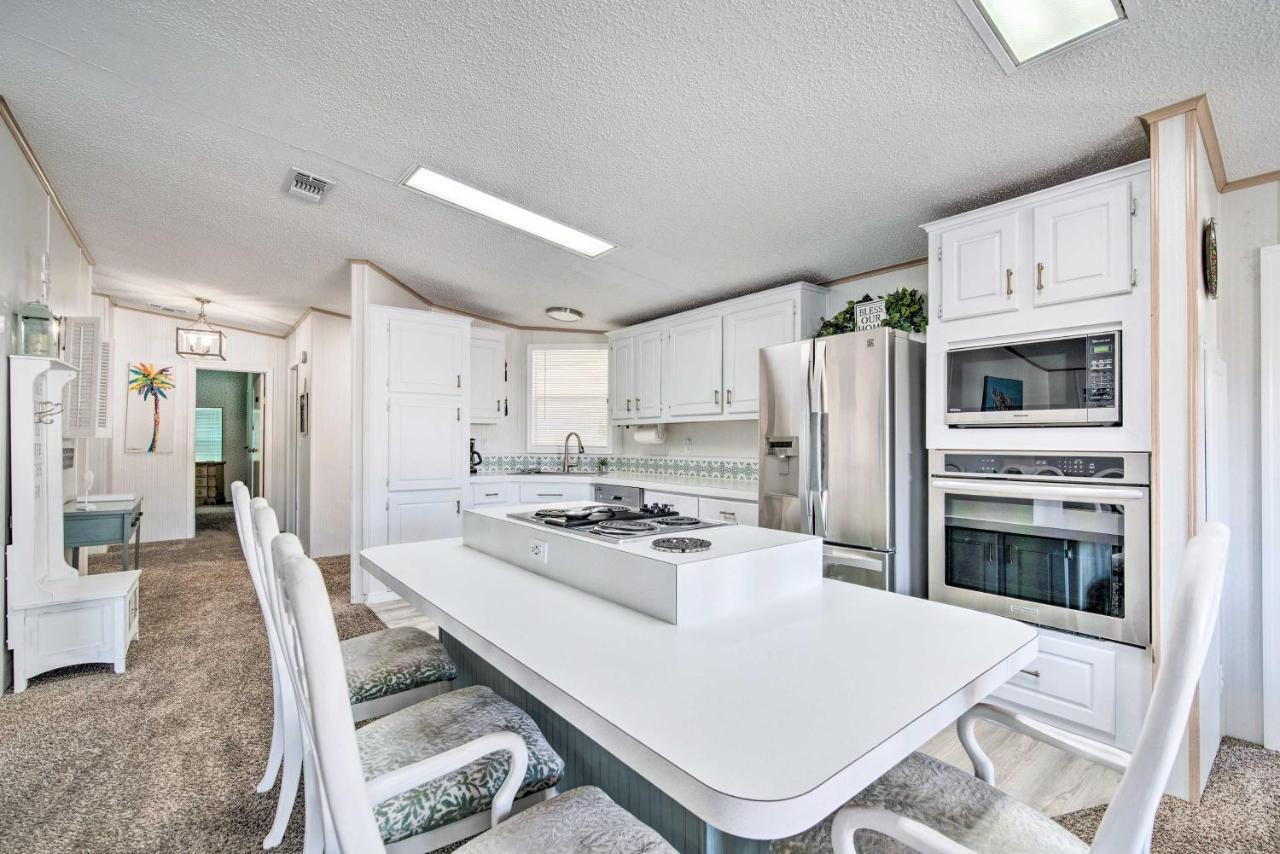 Retreat On The River With Boat Dock, Porch, And Grill! Homosassa Dış mekan fotoğraf